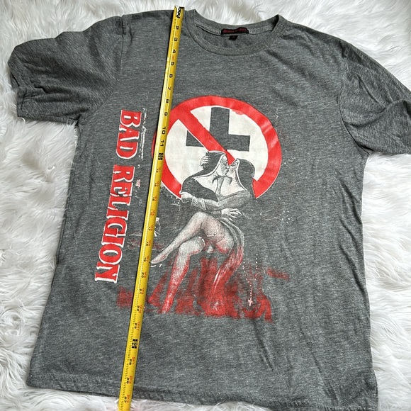 🎱[ Broken English ] 2011 Bad Religion Santa Monica Civic Auditorium Tour Tee - Picture 11 of 11